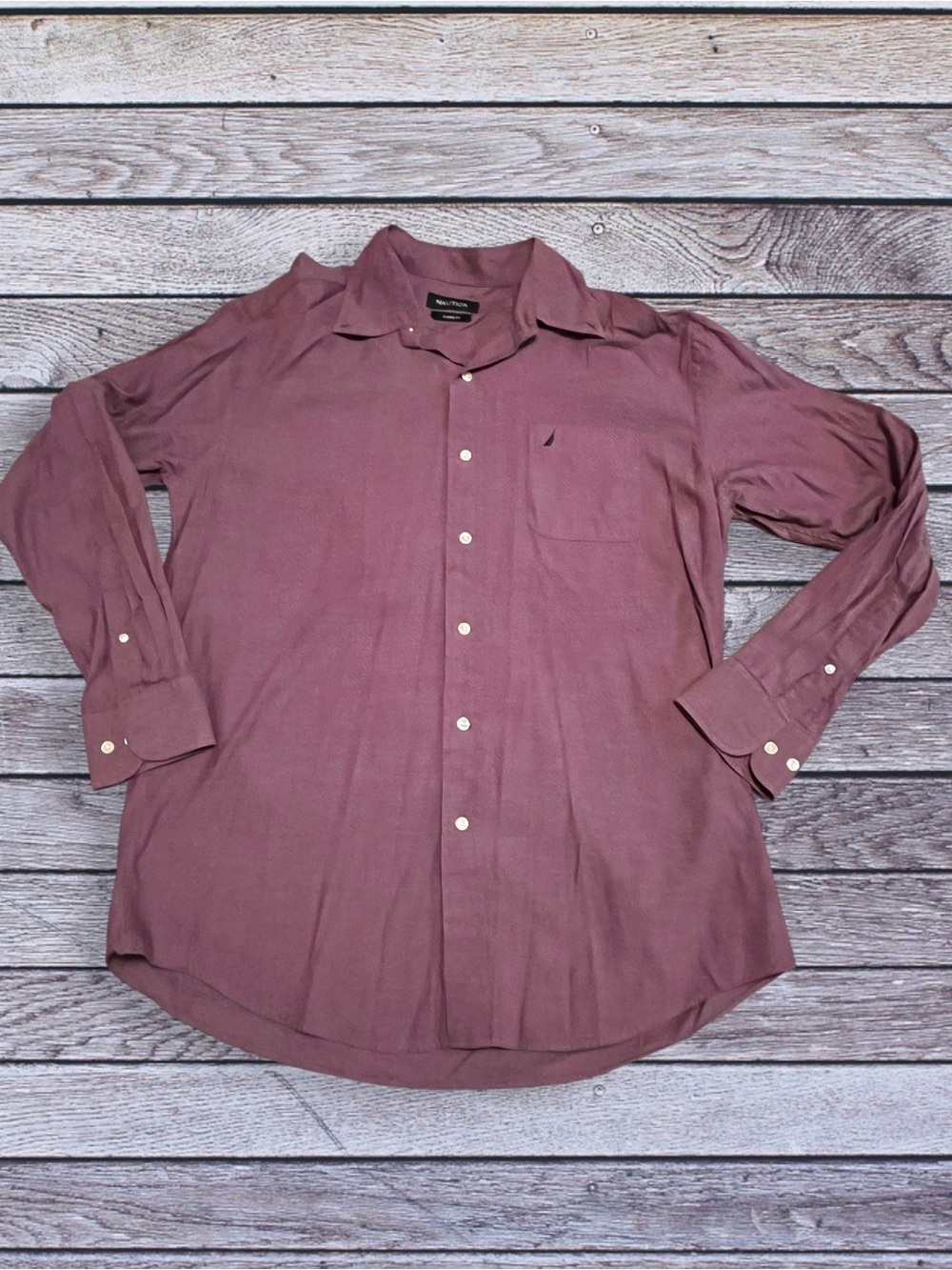 Nautica Classic Fit Mauve / burgundy Long-Sleeve Button-Down Shirt 16 34/35